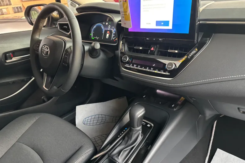 Toyota Corolla din 2025 cu 3 km - oferta TOY198625 - foto 9