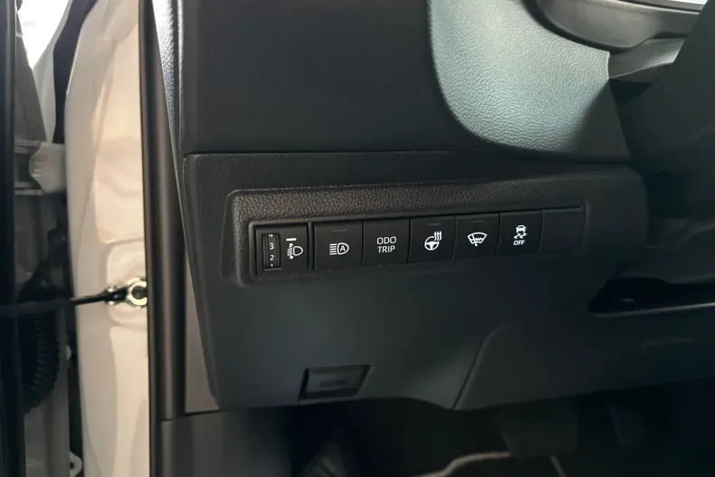 Toyota Corolla din 2025 cu 3 km - oferta TOY198625 - foto 13