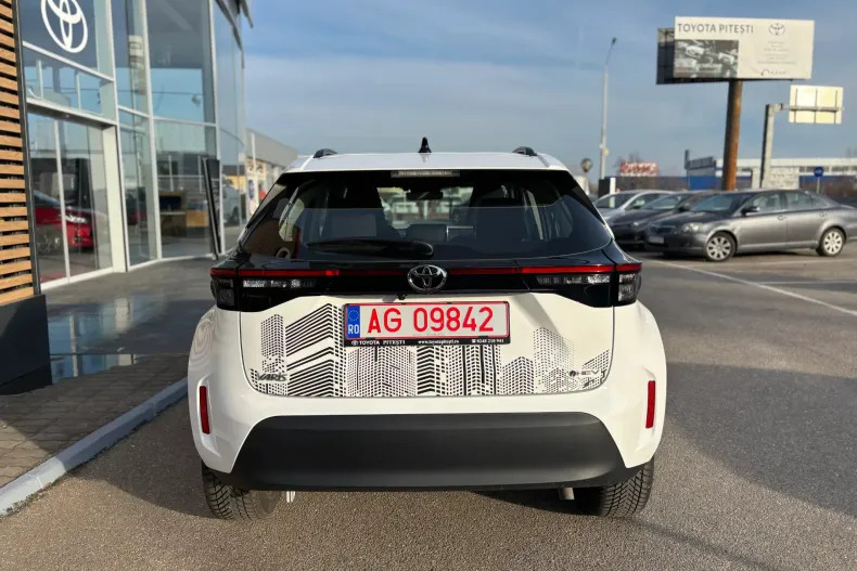 Toyota Yaris Cross din 2026 cu 1.200 km - oferta TOY198626 - foto 8