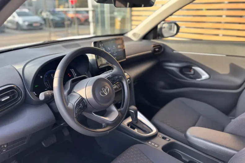 Toyota Yaris Cross din 2026 cu 1.200 km - oferta TOY198626 - foto 19