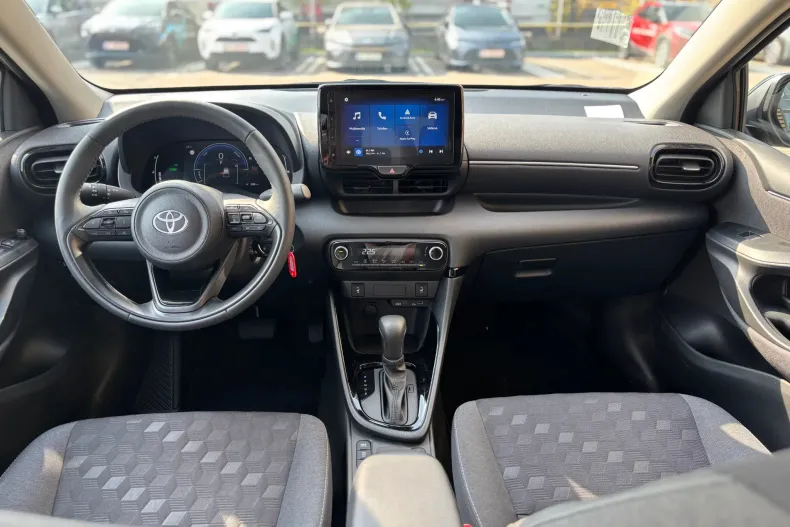 Toyota Yaris din 2025 cu 1.200 km - oferta TOY198627 - foto 15