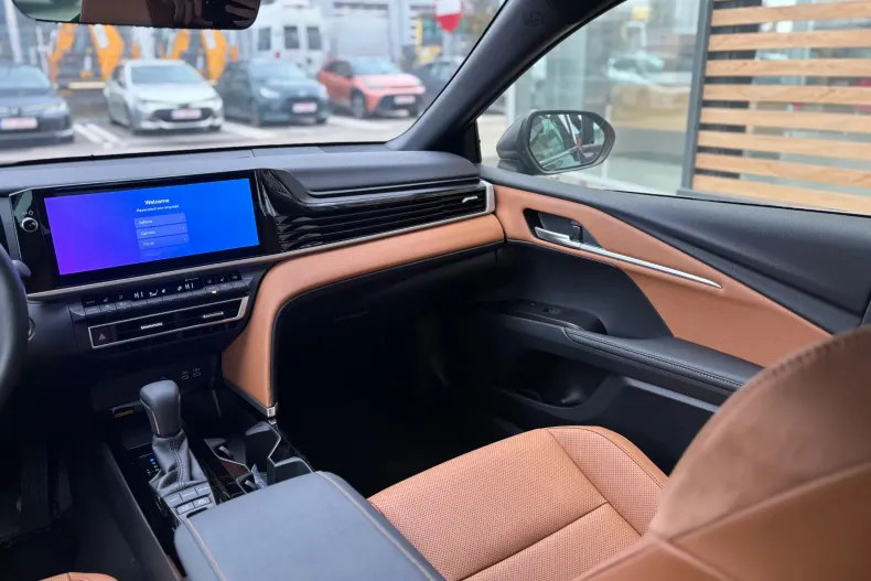 Toyota Camry din 2025 cu 500 km - oferta TOY198628 - foto 19