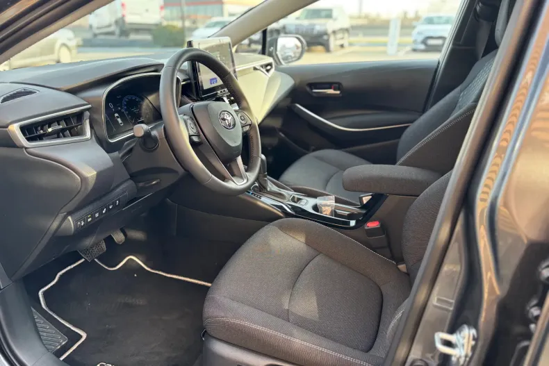 Toyota Corolla din 2025 cu 500 km - oferta TOY198629 - foto 11