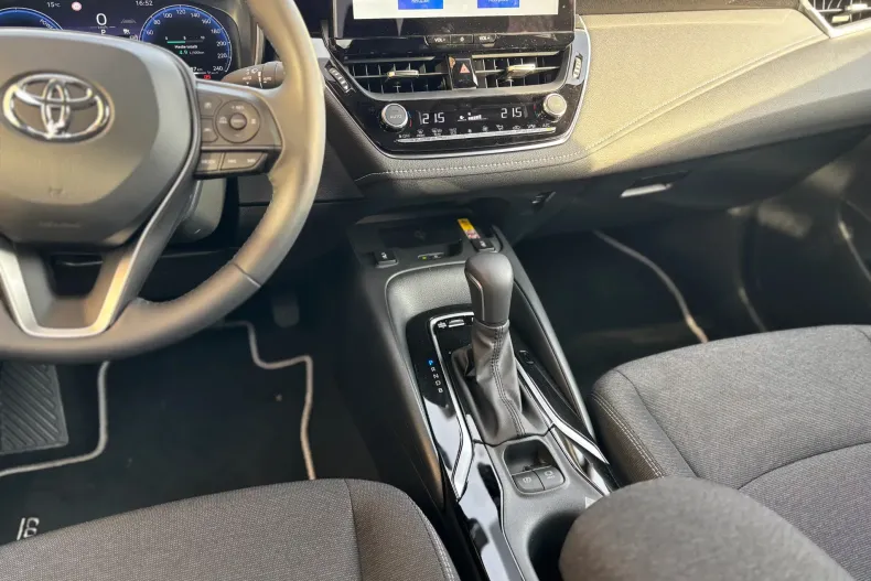 Toyota Corolla din 2025 cu 500 km - oferta TOY198629 - foto 16