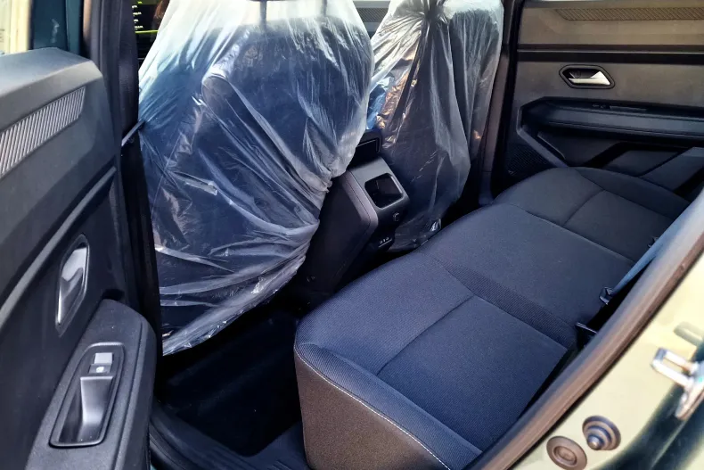 Dacia Duster din 2024 cu 17 km - oferta DAC198632 - foto 12