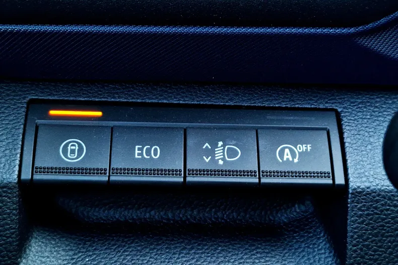 Dacia Duster din 2024 cu 17 km - oferta DAC198632 - foto 17