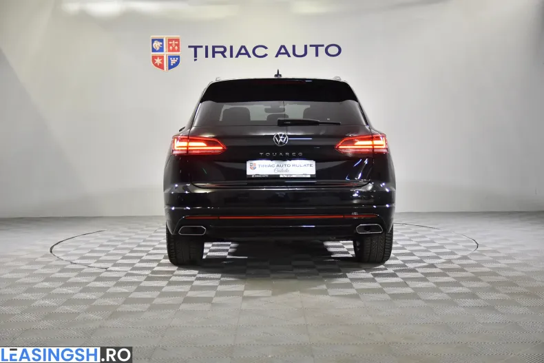 Volkswagen Touareg din 2022 cu 45.141 km - oferta VOL198635 - foto 4