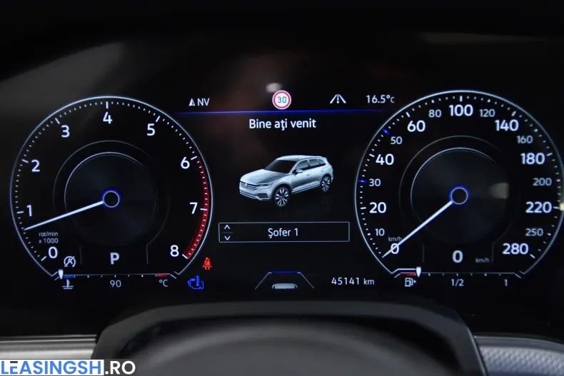 Volkswagen Touareg din 2022 cu 45.141 km - oferta VOL198635 - foto 10