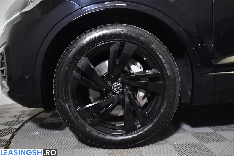 Volkswagen Touareg din 2022 cu 45.141 km - oferta VOL198635 - foto 13