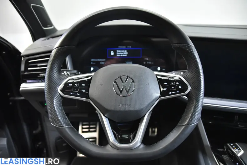 Volkswagen Touareg din 2022 cu 45.141 km - oferta VOL198635 - foto 17