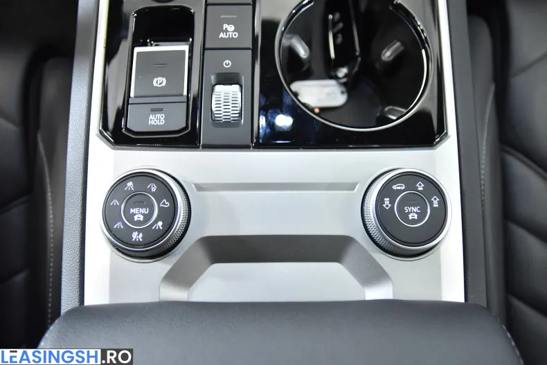 Volkswagen Touareg din 2022 cu 45.141 km - oferta VOL198635 - foto 18