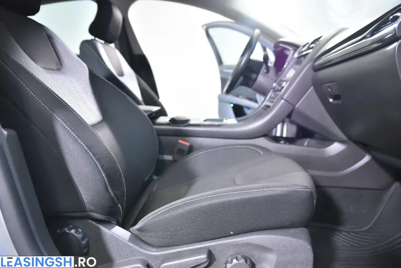 Ford Mondeo din 2021 cu 79.891 km - oferta FOR198642 - foto 11