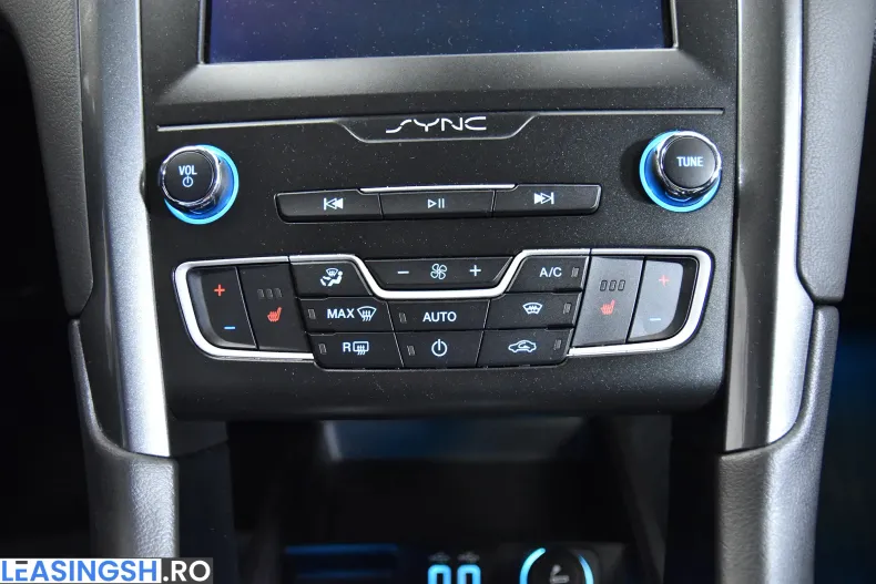 Ford Mondeo din 2021 cu 79.891 km - oferta FOR198642 - foto 18