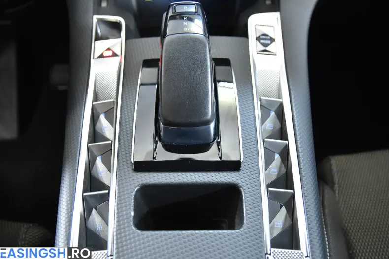 DS Automobiles DS 7 Crossback din 2023 cu 84.403 km - oferta DSA198647 - foto 16