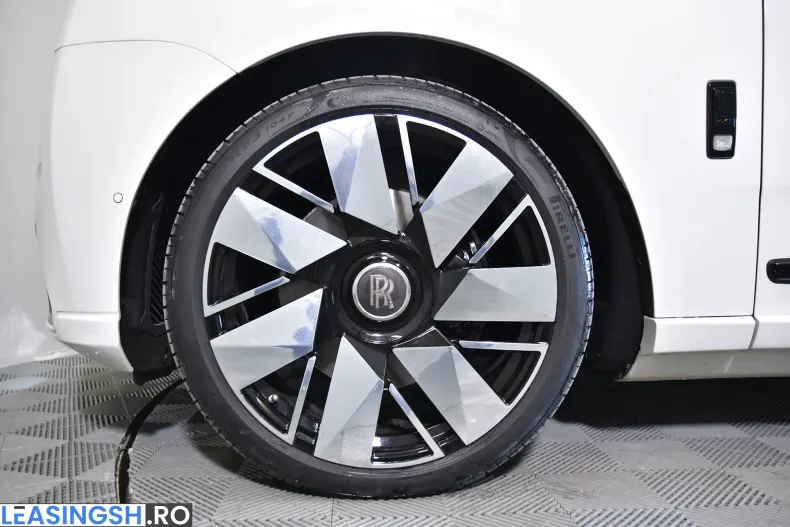 Rolls-Royce Cullinan din 2020 cu 92.376 km - oferta ROL198650 - foto 13