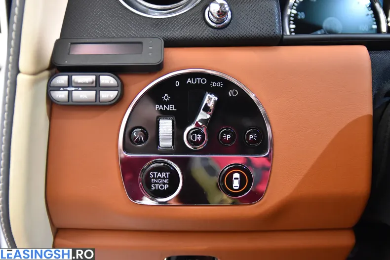 Rolls-Royce Cullinan din 2020 cu 92.376 km - oferta ROL198650 - foto 15