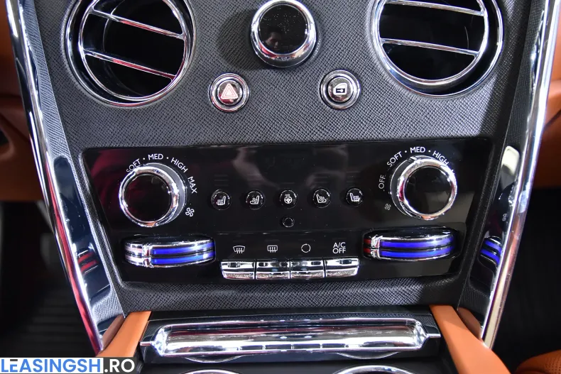 Rolls-Royce Cullinan din 2020 cu 92.376 km - oferta ROL198650 - foto 18