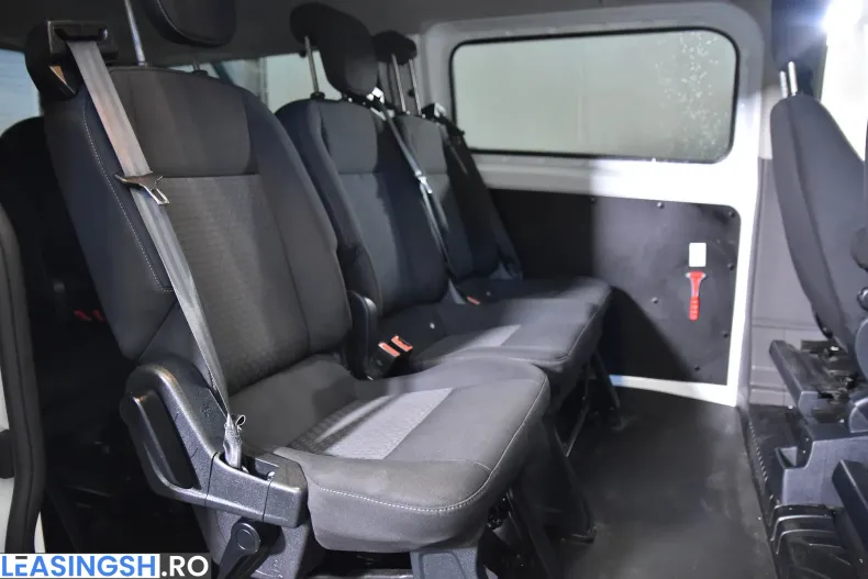 Ford Transit Custom din 2022 cu 98.113 km - oferta FOR198656 - foto 12