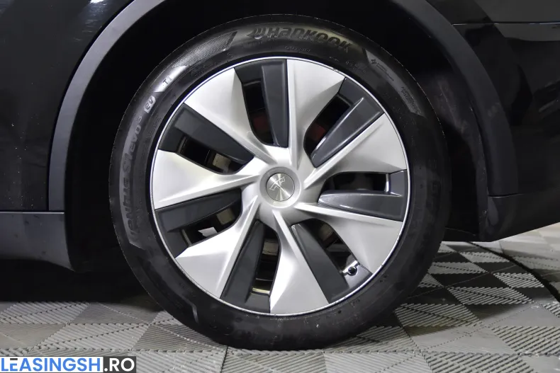 Tesla Model Y din 2023 cu 46.324 km - oferta TES198665 - foto 13