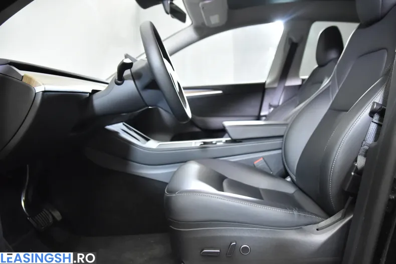 Tesla Model Y din 2023 cu 46.324 km - oferta TES198665 - foto 22