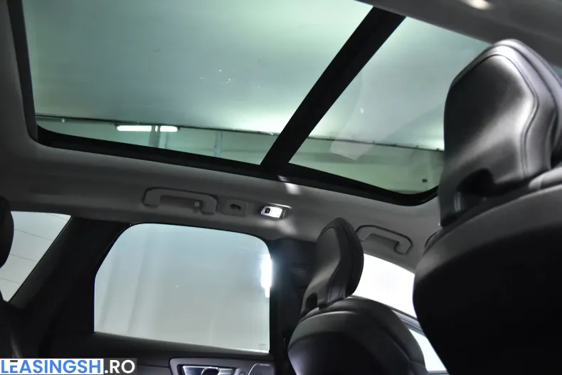 Volvo XC60 din 2021 cu 101.292 km - oferta VOL198669 - foto 20