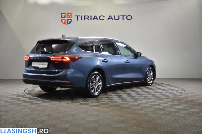 Ford Focus din 2023 cu 98.062 km - oferta FOR198676 - foto 5