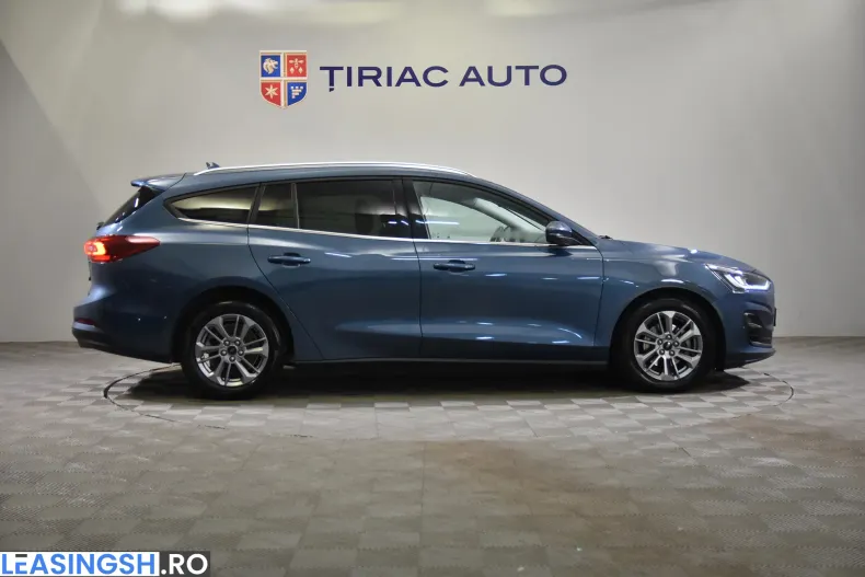 Ford Focus din 2023 cu 98.062 km - oferta FOR198676 - foto 6