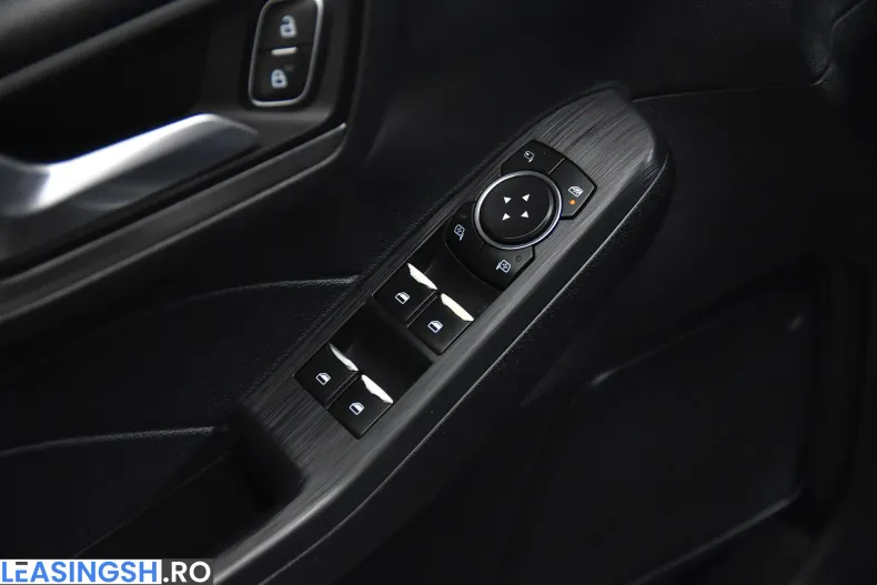 Ford Kuga din 2022 cu 71.378 km - oferta FOR198677 - foto 14