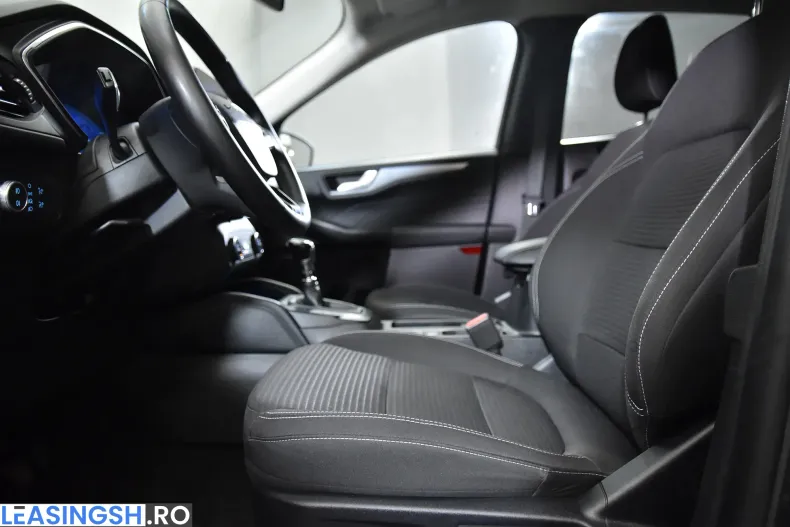 Ford Kuga din 2022 cu 71.378 km - oferta FOR198677 - foto 24