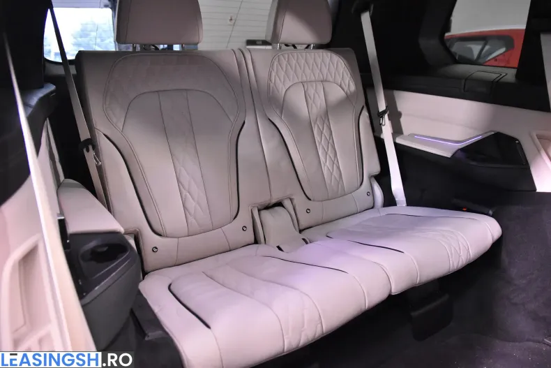 BMW X7 (Seria X) din 2020 cu 126.665 km - oferta BMW198679 - foto 13