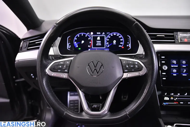 Volkswagen Passat din 2021 cu 142.291 km - oferta VOL198681 - foto 16