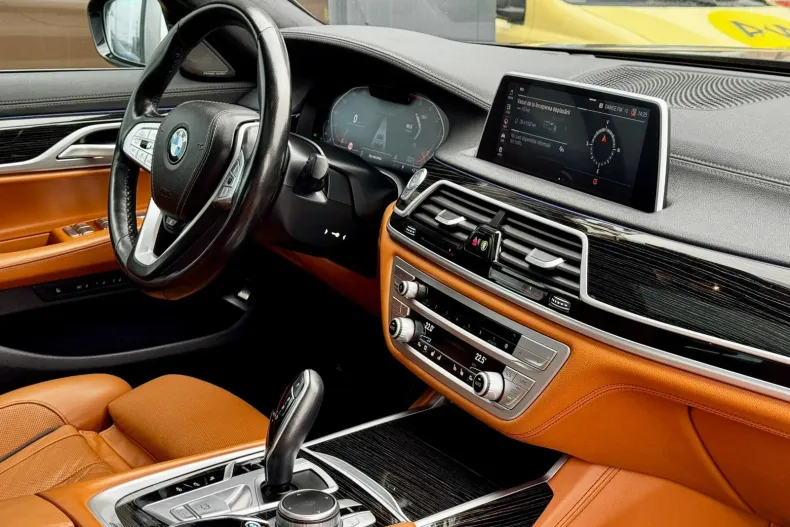 BMW 730d (Seria 7) din 2020 cu 135.278 km - oferta BMW198684 - foto 12