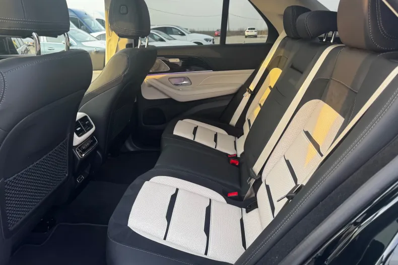 Mercedes-Benz GLE din 2023 cu 43.000 km - oferta MER198685 - foto 32