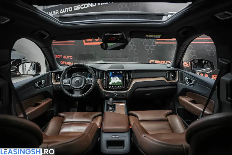 Volvo XC60 din 2021 cu 166.672 km - oferta VOL198692 - foto 3