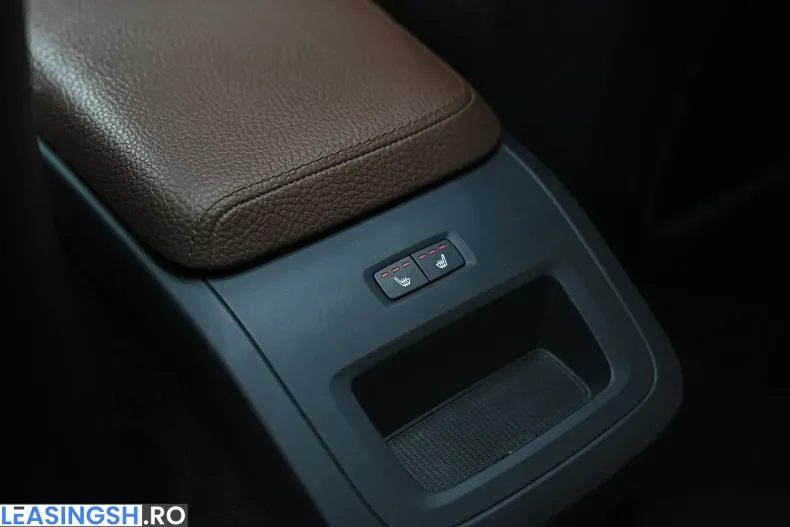 Volvo XC60 din 2021 cu 166.672 km - oferta VOL198692 - foto 25