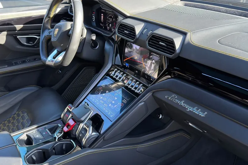 Lamborghini Urus din 2023 cu 79.588 km - oferta LAM198698 - foto 17