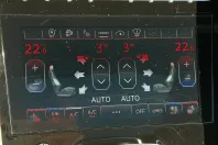 Lamborghini Urus din 2023 cu 79.588 km - oferta LAM198698 - foto 30