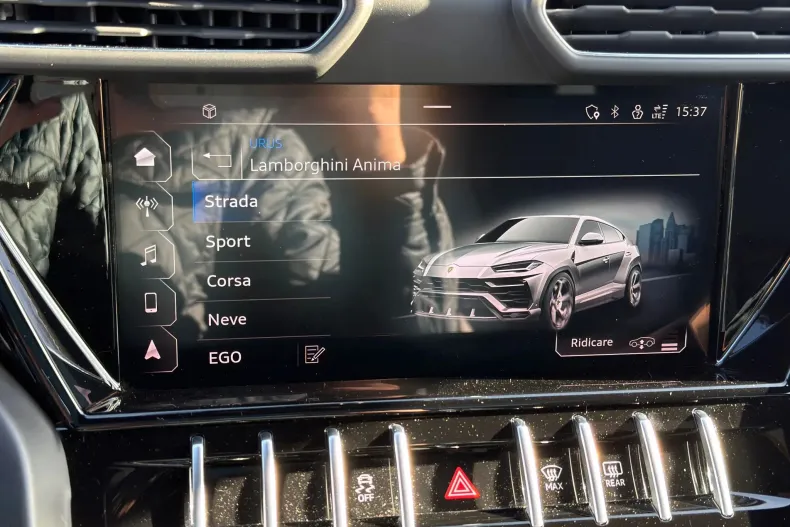 Lamborghini Urus din 2023 cu 79.588 km - oferta LAM198698 - foto 32
