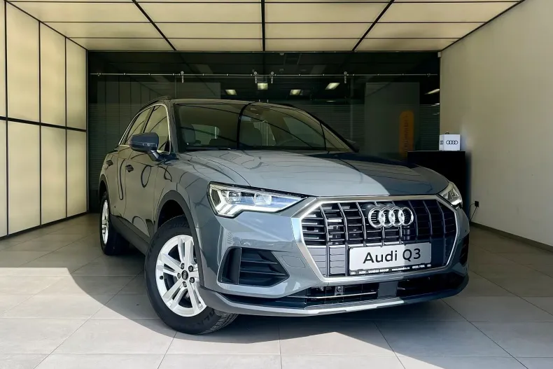 Audi Q3 din 2025 cu 270 km - oferta AUD198699 - foto 1