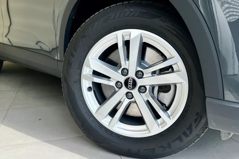 Audi Q3 din 2025 cu 270 km - oferta AUD198699 - foto 8