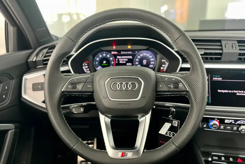 Audi Q3 din 2025 cu 270 km - oferta AUD198699 - foto 18