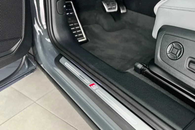 Audi Q3 din 2025 cu 270 km - oferta AUD198699 - foto 25