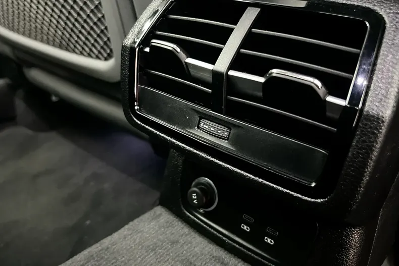 Audi Q3 din 2025 cu 270 km - oferta AUD198699 - foto 28