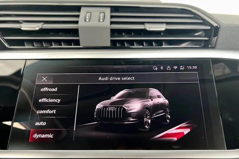 Audi Q3 din 2025 cu 270 km - oferta AUD198699 - foto 31