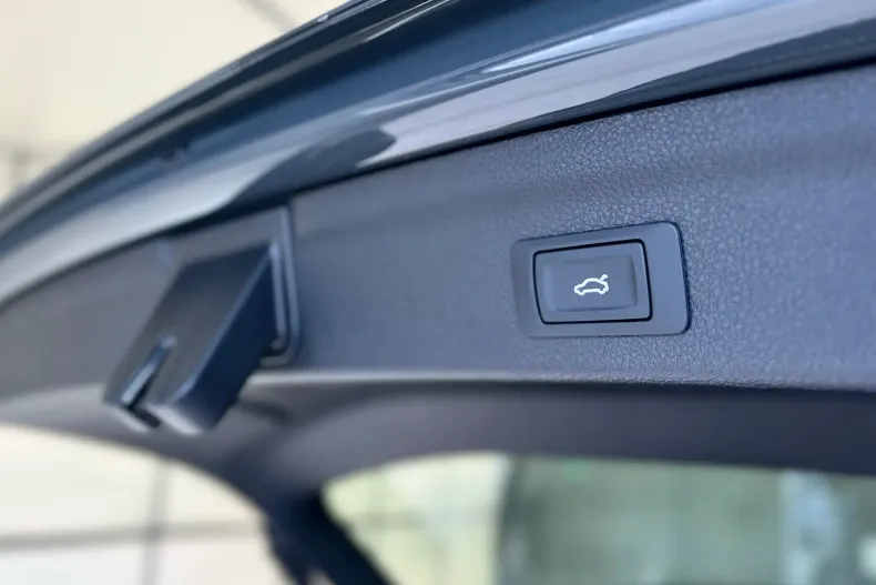 Audi Q3 din 2025 cu 270 km - oferta AUD198699 - foto 40