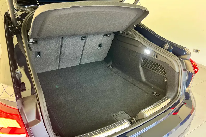 Audi A5 din 2025 cu 1 km - oferta AUD198700 - foto 36