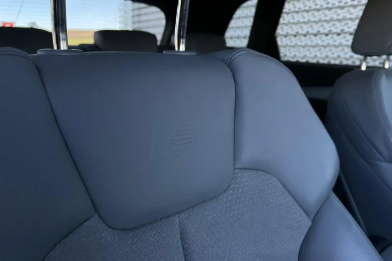 Audi Q5 din 2023 cu 45.606 km - oferta AUD198702 - foto 11