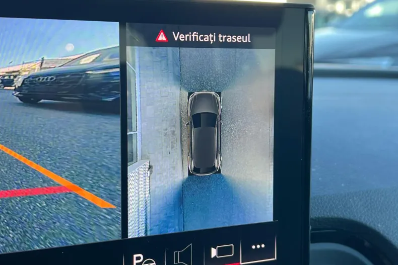 Audi Q5 din 2023 cu 45.606 km - oferta AUD198702 - foto 18