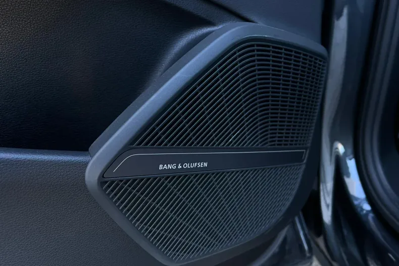 Audi Q5 din 2023 cu 45.606 km - oferta AUD198702 - foto 25