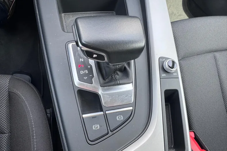 Audi A4 din 2021 cu 94.713 km - oferta AUD198707 - foto 6